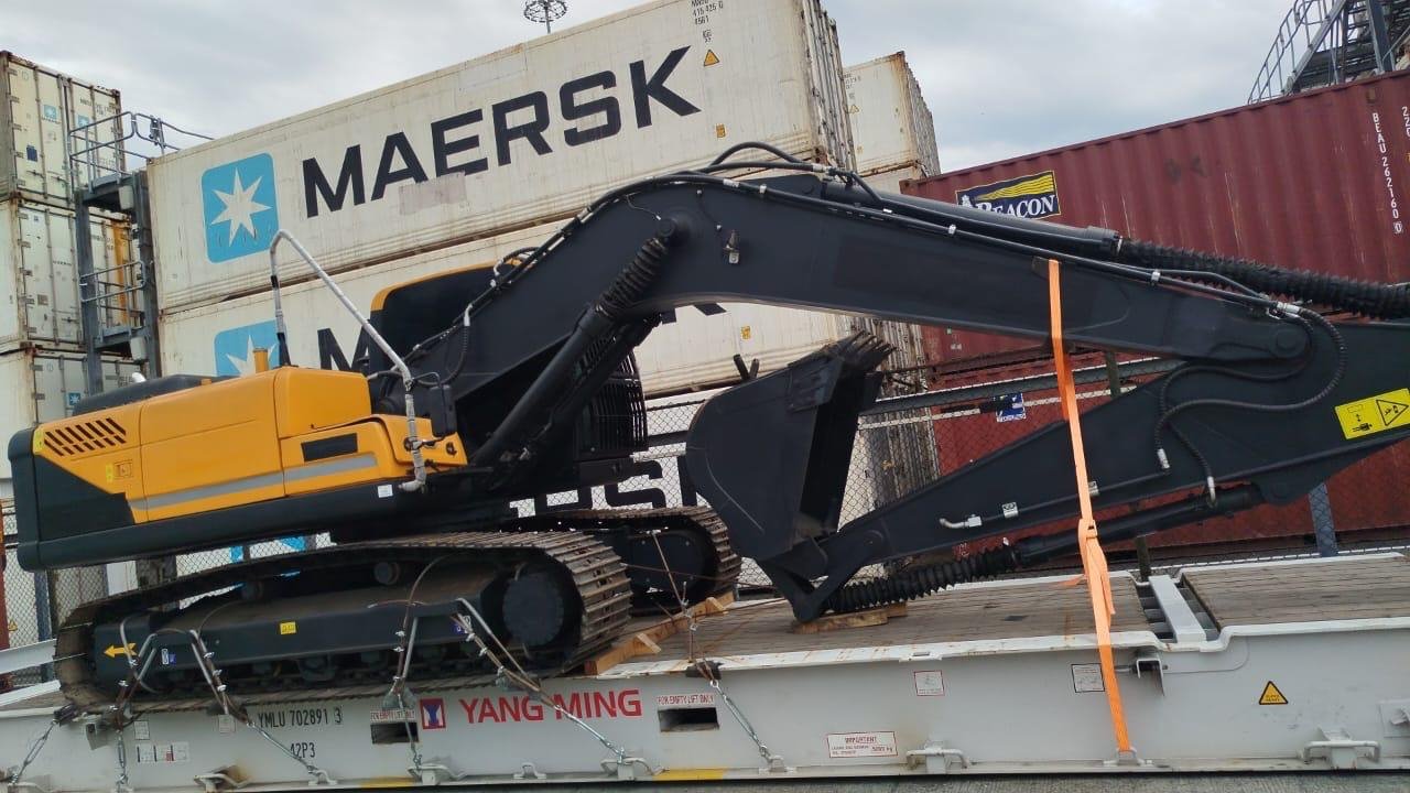 Excavadora Hyundai R220LC-9, modelo 2024, 3.850 horas, en Buenaventura, Valle del Cauca — en venta en Las Palmas Maquinaria