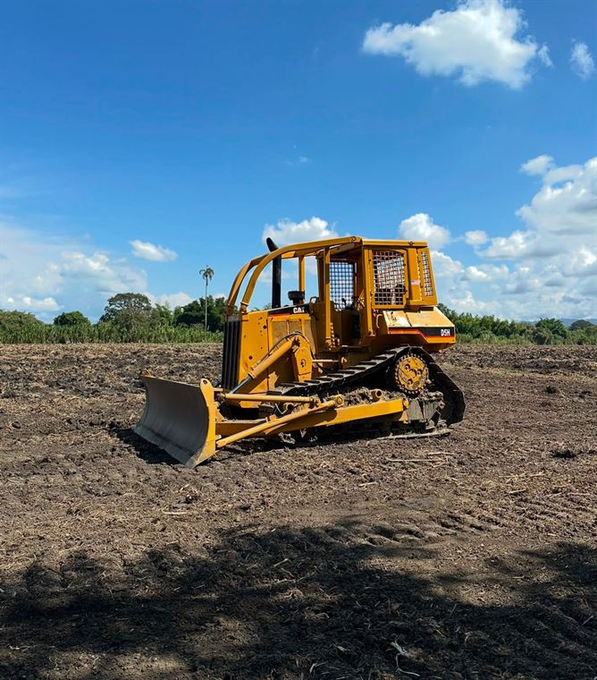Bulldozer Caterpillar D5H, modelo 1987, 12.000 horas, en Cerrito, Valle del Cauca — en venta en Las Palmas Maquinaria
