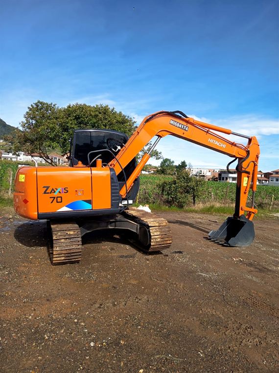 Miniexcavadora Hitachi Zaxis 70, modelo 2012, 5.900 horas, en Copacabana, Antioquia — en venta en Las Palmas Maquinaria